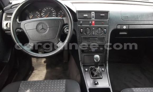Acheter Occasion Voiture Mercedes-Benz C–Class Noir à Conakry, Conakry Acheter Occasion Voiture Mercedes-Benz C–Class Noir à Conakry, Conakry