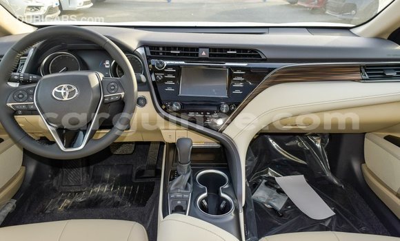 Buy Import Toyota Camry White Car in Import - Dubai in Conakry Buy Import Toyota Camry White Car in Import - Dubai in Conakry
