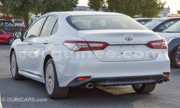 Buy Import Toyota Camry White Car in Import - Dubai in Conakry Buy Import Toyota Camry White Car in Import - Dubai in Conakry