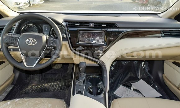 Buy Import Toyota Camry White Car in Import - Dubai in Conakry Buy Import Toyota Camry White Car in Import - Dubai in Conakry