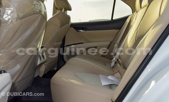 Buy Import Toyota Camry White Car in Import - Dubai in Conakry Buy Import Toyota Camry White Car in Import - Dubai in Conakry