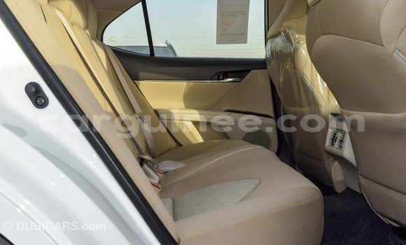 Buy Import Toyota Camry White Car in Import - Dubai in Conakry Buy Import Toyota Camry White Car in Import - Dubai in Conakry
