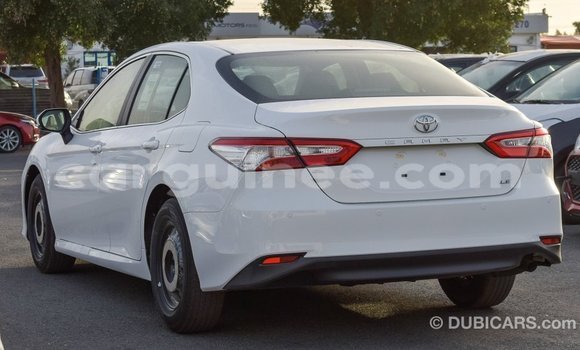 Buy Import Toyota Camry White Car in Import - Dubai in Conakry Buy Import Toyota Camry White Car in Import - Dubai in Conakry