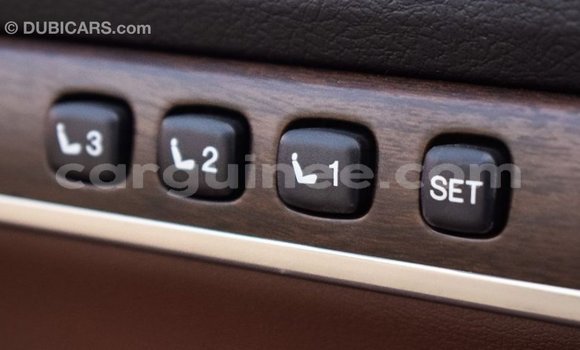 Buy Import Toyota Land Cruiser White Car in Import - Dubai in Conakry Buy Import Toyota Land Cruiser White Car in Import - Dubai in Conakry