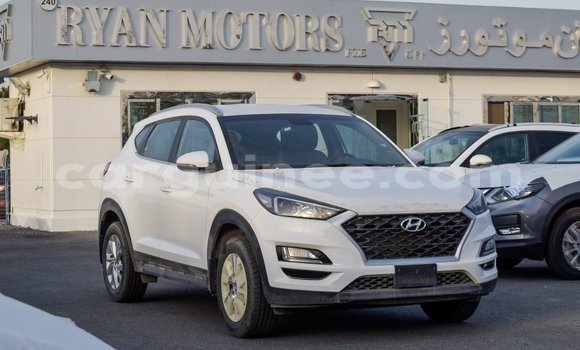 Buy Import Hyundai Tucson White Car in Import - Dubai in Conakry Buy Import Hyundai Tucson White Car in Import - Dubai in Conakry