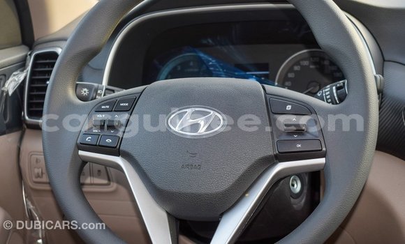 Buy Import Hyundai Tucson White Car in Import - Dubai in Conakry Buy Import Hyundai Tucson White Car in Import - Dubai in Conakry