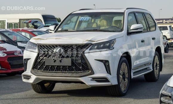 Buy Import Lexus LX White Car in Import - Dubai in Conakry Buy Import Lexus LX White Car in Import - Dubai in Conakry