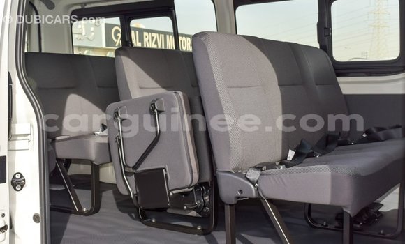 Buy Import Toyota Hiace White Car in Import - Dubai in Conakry Buy Import Toyota Hiace White Car in Import - Dubai in Conakry