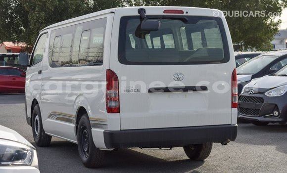 Buy Import Toyota Hiace White Car in Import - Dubai in Conakry Buy Import Toyota Hiace White Car in Import - Dubai in Conakry