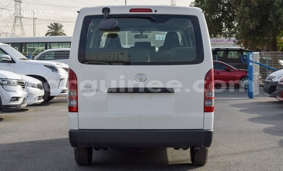 Buy Import Toyota Hiace White Car in Import - Dubai in Conakry Buy Import Toyota Hiace White Car in Import - Dubai in Conakry
