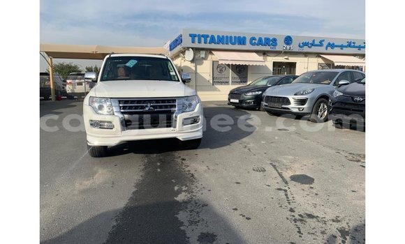 Buy Import Mitsubishi Pajero White Car in Import - Dubai in Conakry Buy Import Mitsubishi Pajero White Car in Import - Dubai in Conakry