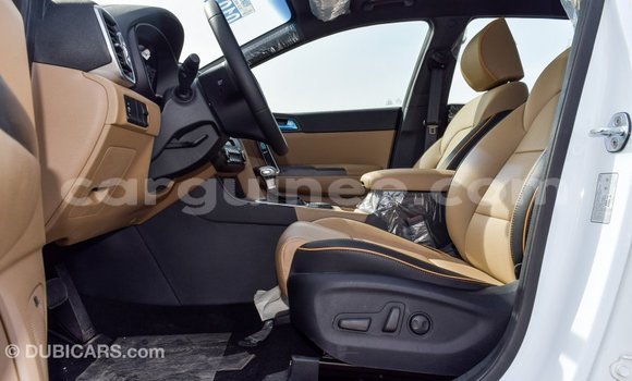 Buy Import Kia Sportage White Car in Import - Dubai in Conakry Buy Import Kia Sportage White Car in Import - Dubai in Conakry