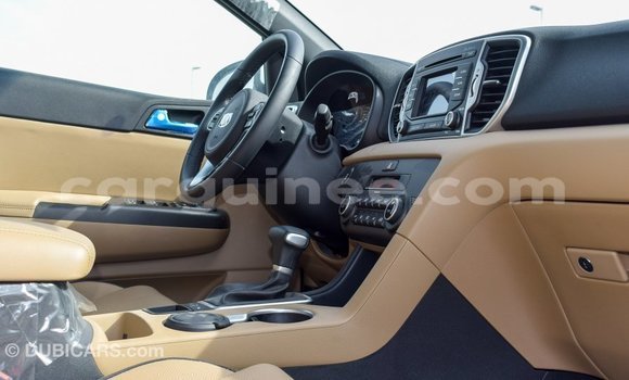 Buy Import Kia Sportage White Car in Import - Dubai in Conakry Buy Import Kia Sportage White Car in Import - Dubai in Conakry