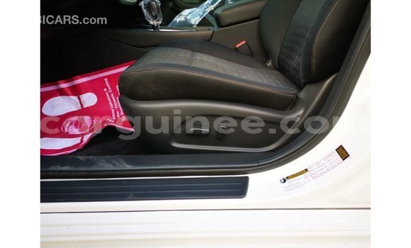 Buy Import Nissan Altima White Car in Import - Dubai in Conakry Buy Import Nissan Altima White Car in Import - Dubai in Conakry
