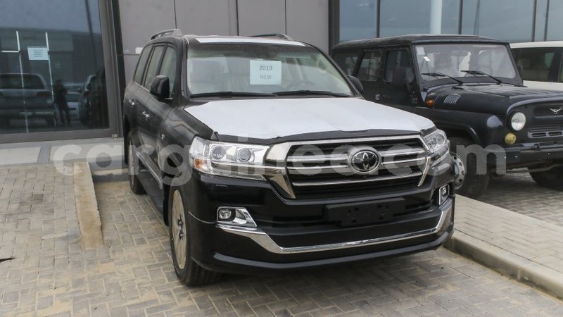 Big with watermark toyota land cruiser conakry import dubai 5143