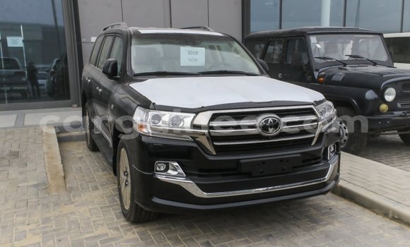 Buy Import Toyota Land Cruiser Black Car in Import - Dubai in Conakry Buy Import Toyota Land Cruiser Black Car in Import - Dubai in Conakry