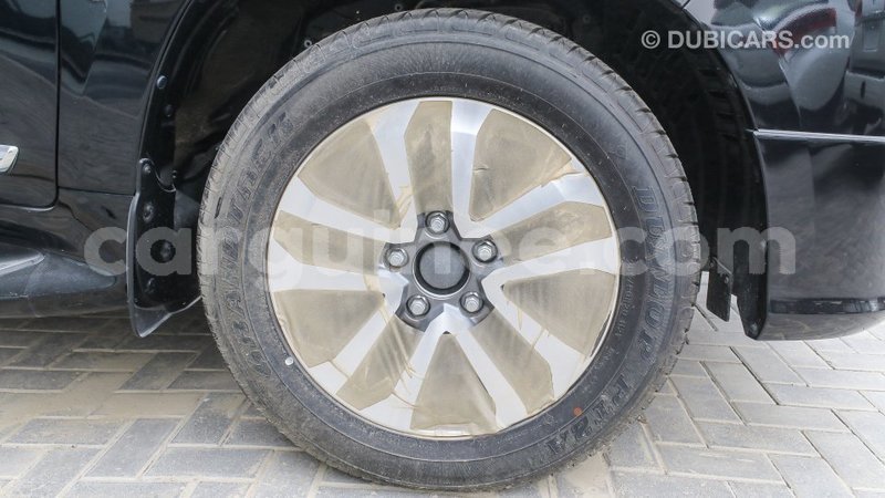 Big with watermark toyota land cruiser conakry import dubai 5143