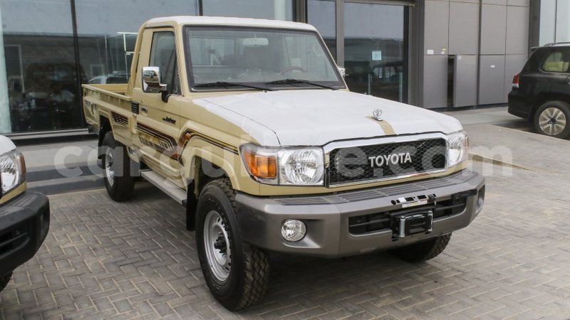 Big with watermark toyota land cruiser conakry import dubai 5145