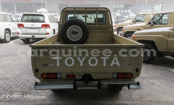 Buy Import Toyota Land Cruiser Beige Car in Import - Dubai in Conakry Buy Import Toyota Land Cruiser Beige Car in Import - Dubai in Conakry