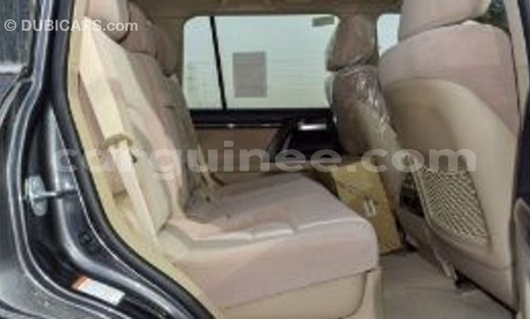 Buy Import Toyota Land Cruiser Other Car in Import - Dubai in Conakry Buy Import Toyota Land Cruiser Other Car in Import - Dubai in Conakry