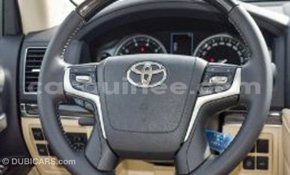 Buy Import Toyota Land Cruiser Other Car in Import - Dubai in Conakry Buy Import Toyota Land Cruiser Other Car in Import - Dubai in Conakry