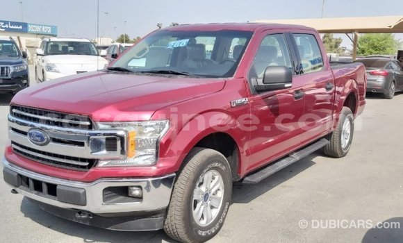 Buy Import Ford Club Wagon Red Car in Import - Dubai in Conakry Buy Import Ford Club Wagon Red Car in Import - Dubai in Conakry