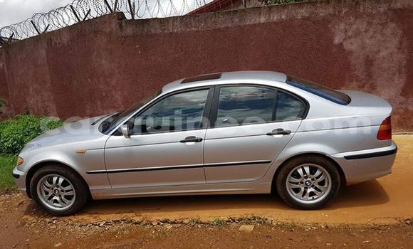 Acheter Occasion Voiture BMW 3–Series Gris à Conakry, Conakry