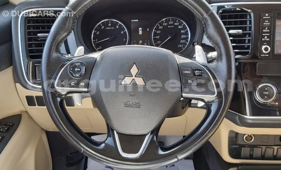 Buy Import Mitsubishi Outlander White Car in Import - Dubai in Conakry Buy Import Mitsubishi Outlander White Car in Import - Dubai in Conakry