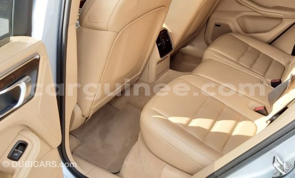 Buy Import Porsche Macan Other Car in Import - Dubai in Conakry Buy Import Porsche Macan Other Car in Import - Dubai in Conakry