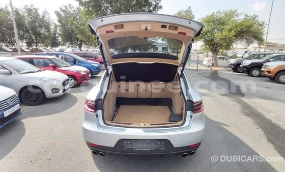 Buy Import Porsche Macan Other Car in Import - Dubai in Conakry Buy Import Porsche Macan Other Car in Import - Dubai in Conakry