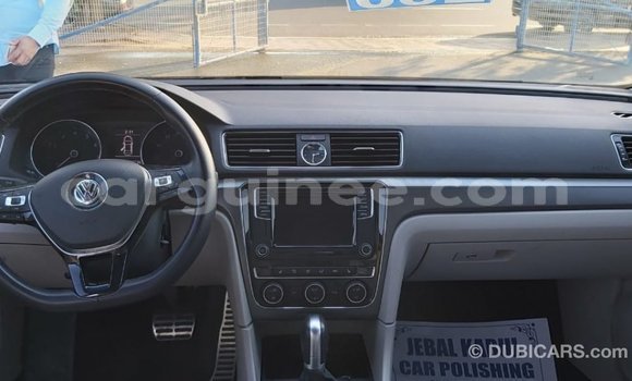 Buy Import Volkswagen Passat Blue Car in Import - Dubai in Conakry Buy Import Volkswagen Passat Blue Car in Import - Dubai in Conakry