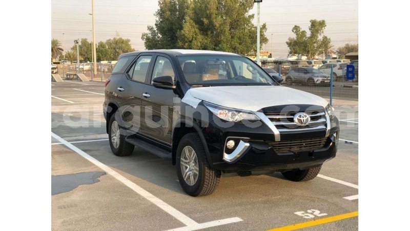 Big with watermark toyota fortuner conakry import dubai 5182