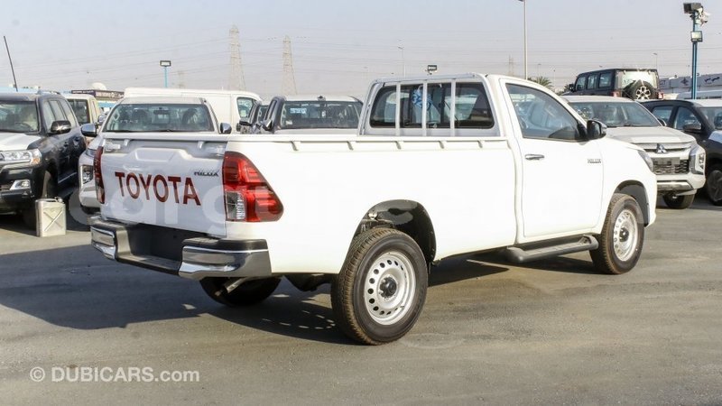 Big with watermark toyota hilux conakry import dubai 5190