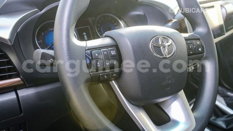 Big with watermark toyota hilux conakry import dubai 5191