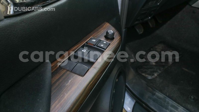 Big with watermark toyota hilux conakry import dubai 5191