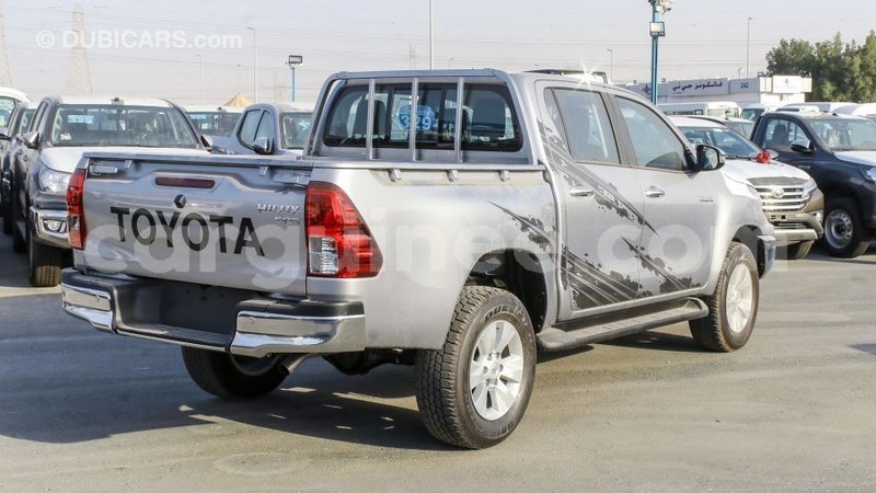 Big with watermark toyota hilux conakry import dubai 5191