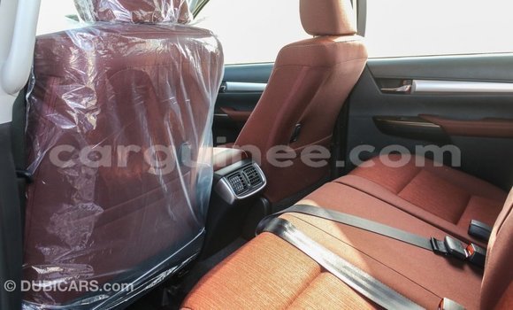 Buy Import Toyota Hilux White Car in Import - Dubai in Conakry Buy Import Toyota Hilux White Car in Import - Dubai in Conakry