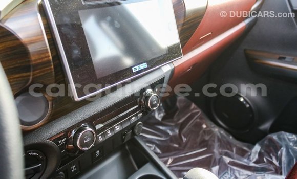 Buy Import Toyota Hilux White Car in Import - Dubai in Conakry Buy Import Toyota Hilux White Car in Import - Dubai in Conakry