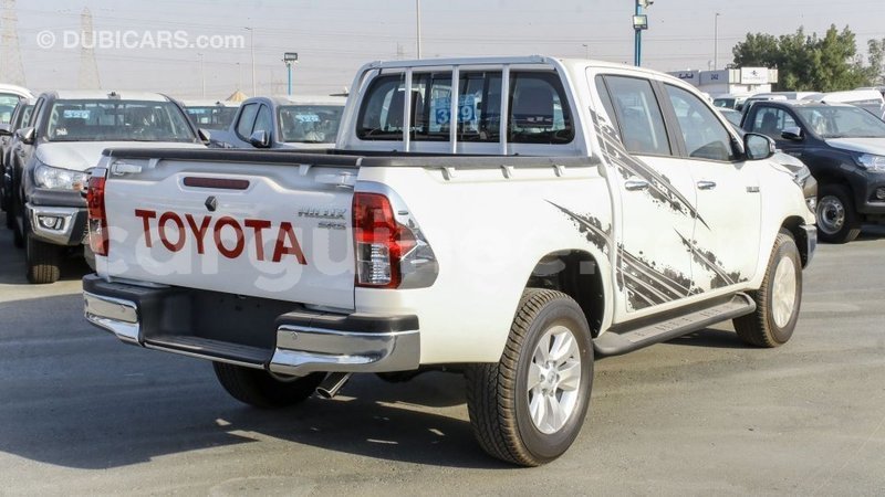 Big with watermark toyota hilux conakry import dubai 5192
