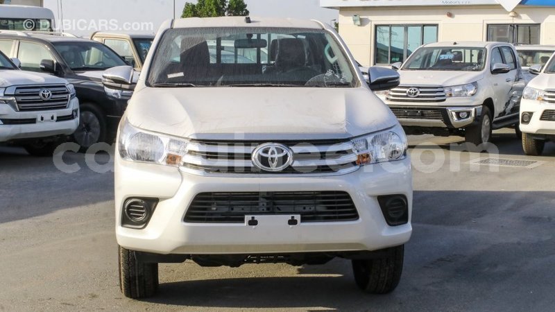 Big with watermark toyota hilux conakry import dubai 5198