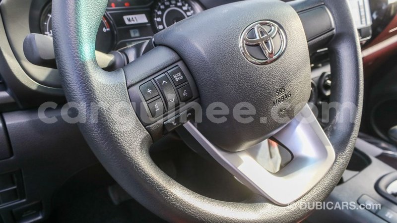 Big with watermark toyota hilux conakry import dubai 5198