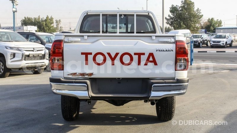 Big with watermark toyota hilux conakry import dubai 5198