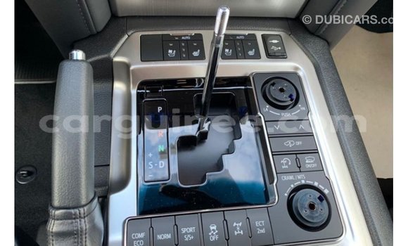 Buy Import Toyota Land Cruiser Other Car in Import - Dubai in Conakry Buy Import Toyota Land Cruiser Other Car in Import - Dubai in Conakry