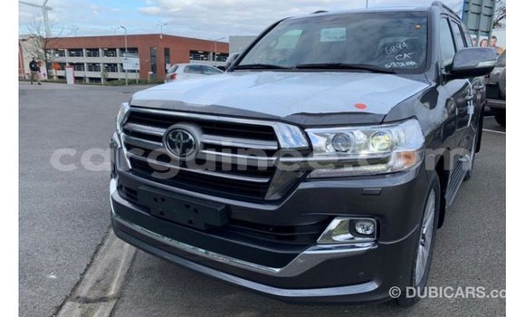 Buy Import Toyota Land Cruiser Other Car in Import - Dubai in Conakry Buy Import Toyota Land Cruiser Other Car in Import - Dubai in Conakry