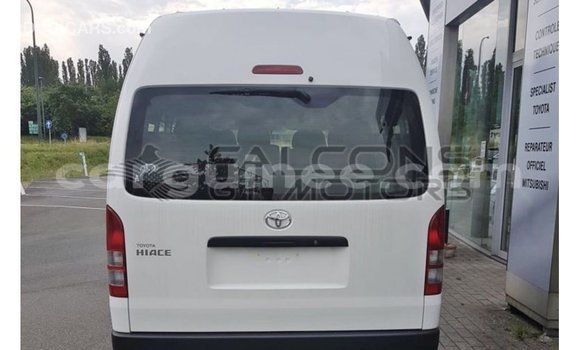 Buy Import Toyota Hiace White Car in Import - Dubai in Conakry Buy Import Toyota Hiace White Car in Import - Dubai in Conakry