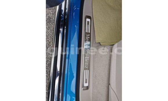 Buy Import Mercedes-Benz 190 Blue Car in Import - Dubai in Conakry Buy Import Mercedes-Benz 190 Blue Car in Import - Dubai in Conakry