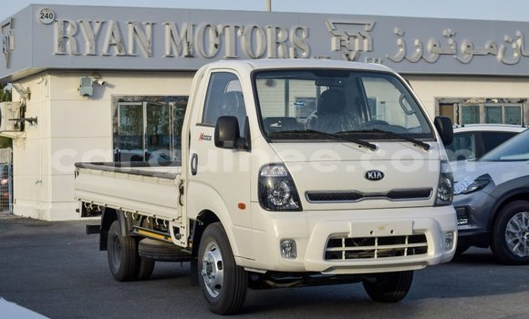 Buy Import Kia Carens White Car in Import - Dubai in Conakry Buy Import Kia Carens White Car in Import - Dubai in Conakry