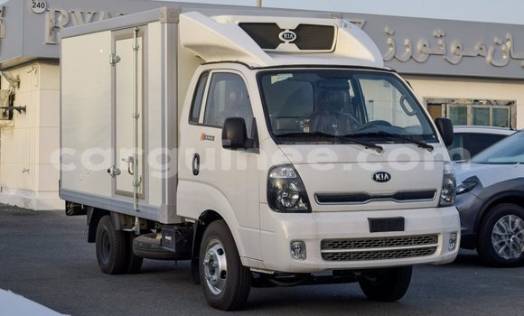 Buy Import Kia K3 White Car in Import - Dubai in Conakry Buy Import Kia K3 White Car in Import - Dubai in Conakry