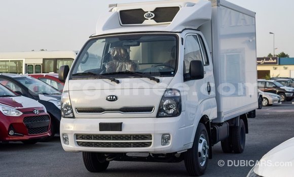 Buy Import Kia K3 White Car in Import - Dubai in Conakry Buy Import Kia K3 White Car in Import - Dubai in Conakry