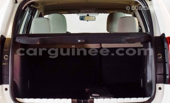 Buy Import Renault Duster White Car in Import - Dubai in Conakry Buy Import Renault Duster White Car in Import - Dubai in Conakry